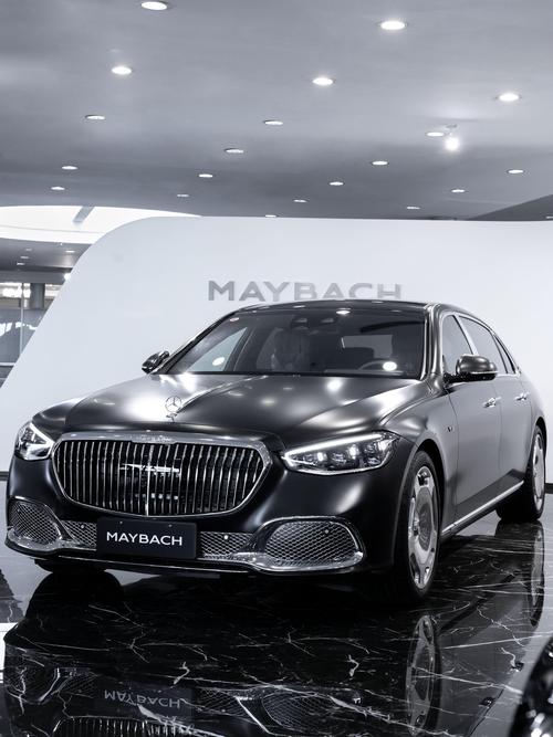 佛山155岚图汽车的售后服务让用户无忧出行，迈巴赫未来的豪华车趋势